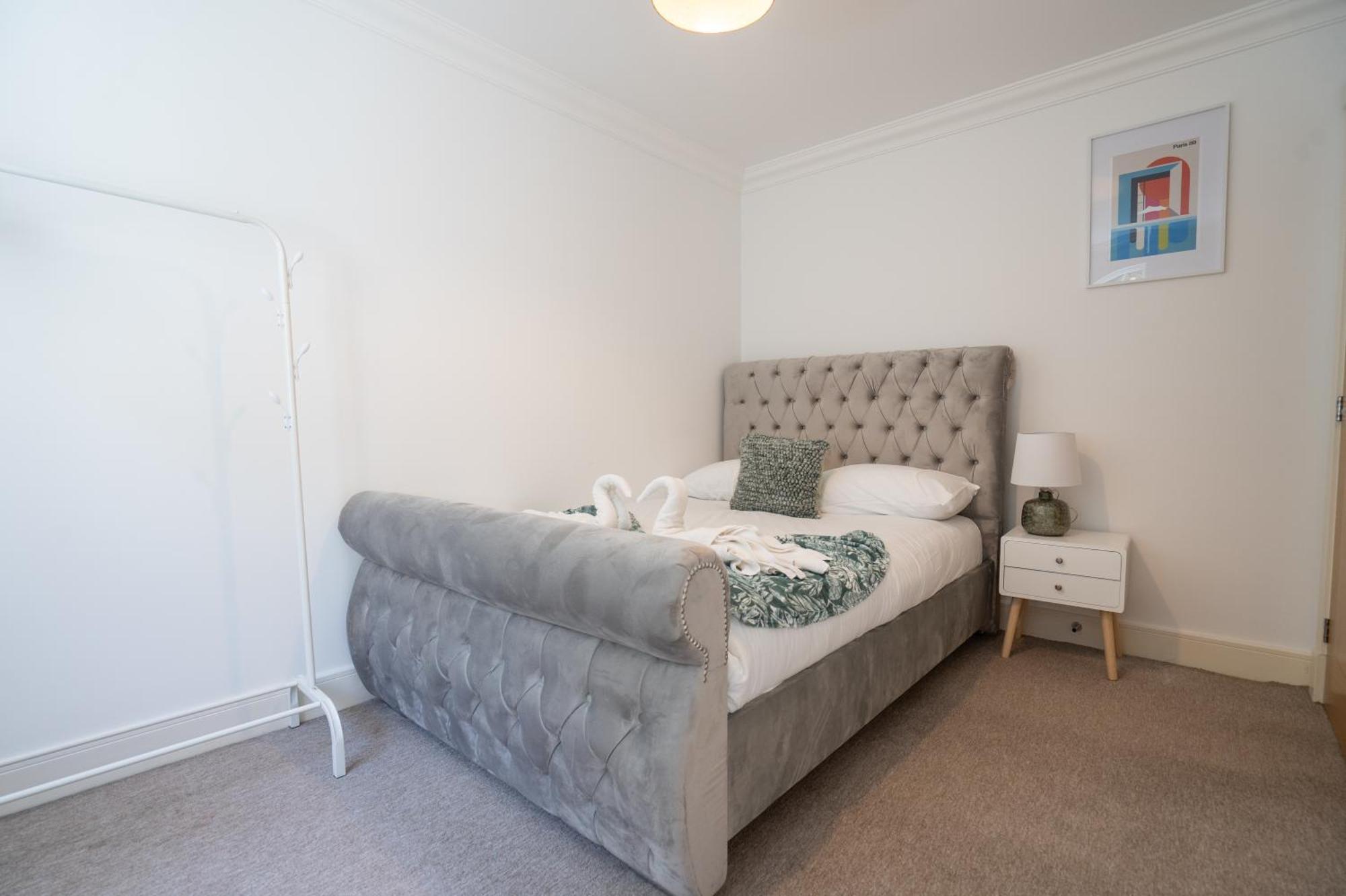 Emirates House, Luxe 5 Bed, With King Sized Beds, Next To Aiport & Nec, Jlr 5 Mins Villa Marston Green Eksteriør billede